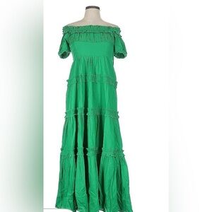Love the Label Elegant Green Off-Shoulder Maxi Dress